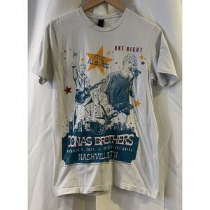 Jonas Brothers Tshirt‎ From Nashville, Tennessee — Size Small